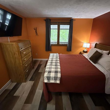 Boyne Mountain Condo -Sleeps 12 Boyne Falls Eksteriør bilde