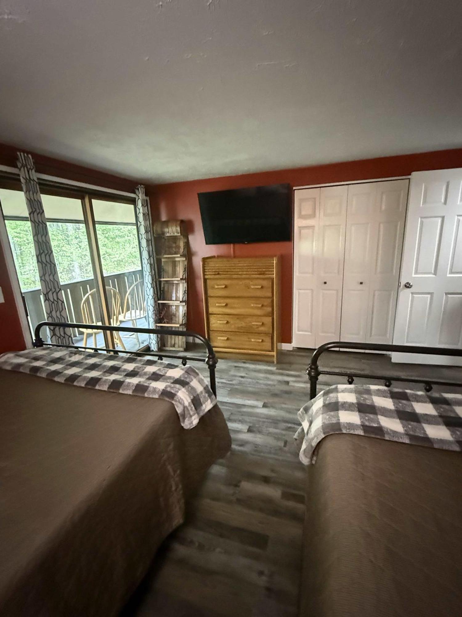 Boyne Mountain Condo -Sleeps 12 Boyne Falls Eksteriør bilde
