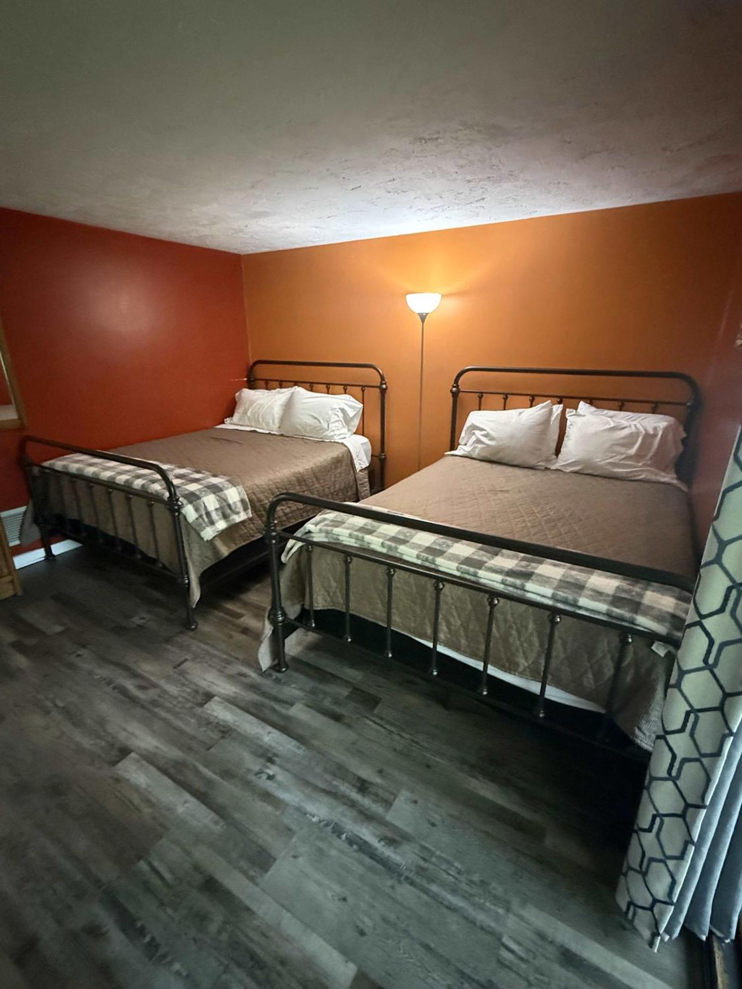 Boyne Mountain Condo -Sleeps 12 Boyne Falls Eksteriør bilde